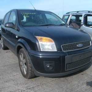 Ford fusion breaking for spares #2